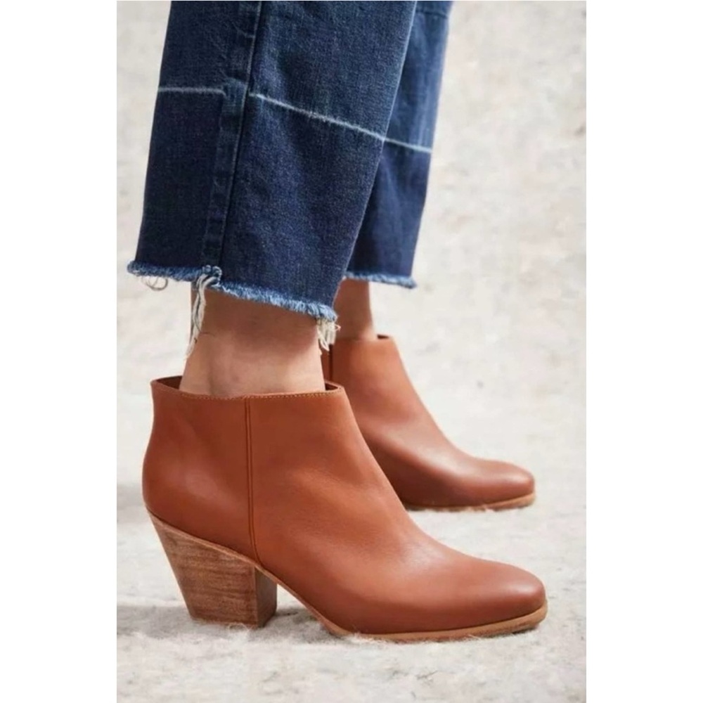 Rachel Comey Mars Ankle Bootie, Size 8